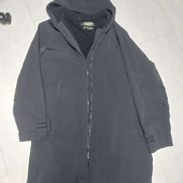 이지 시즌1 자켓 팝니다