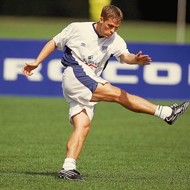 엄브로 잉글랜드 국대 00-01 트레이닝 셔츠