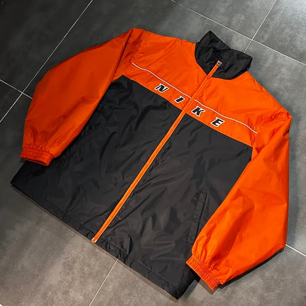 나이키 올드스쿨 바람막이 점퍼