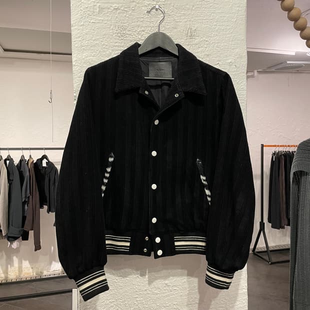 더 레터스 바시티 자켓