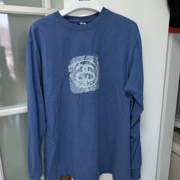 스투시 긴팔 티셔츠