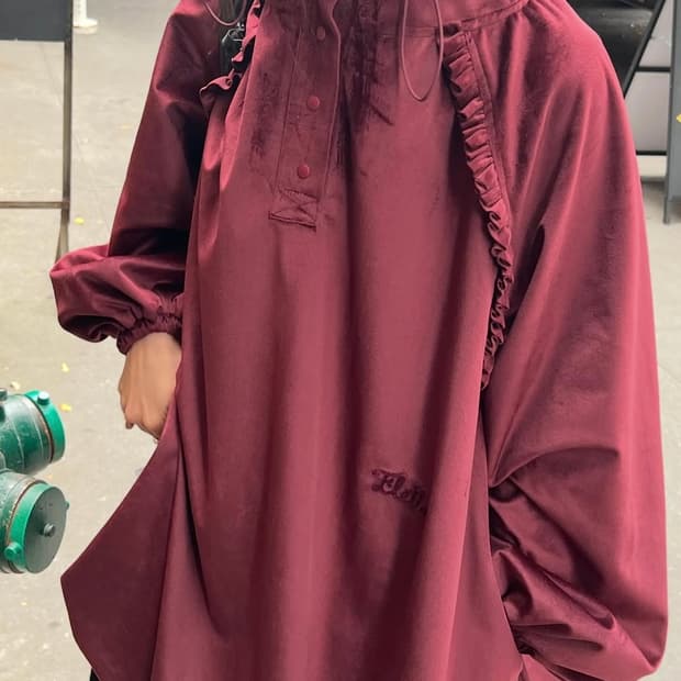 Fletta 플레따 벨벳 후디 드레스 와인