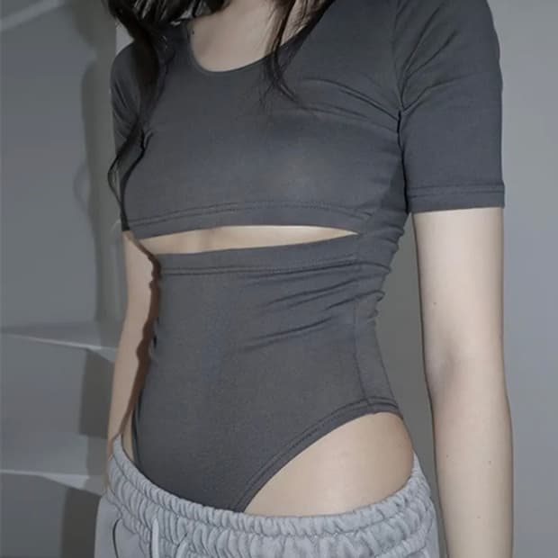 트임 바디수트 차콜