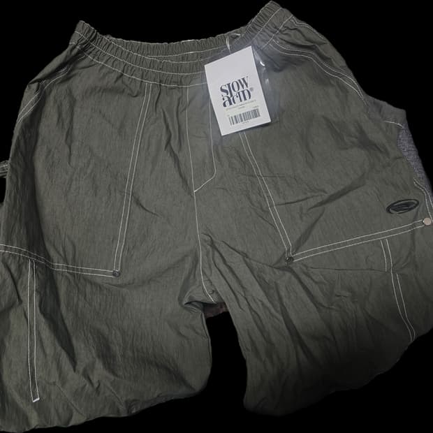 SLOWACID Stitch nylon parachute pants 카키