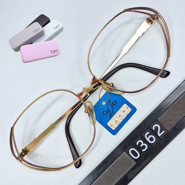 디올 CHRISTIAN DIOR 2302 41 안경테 선글라스테 56mm