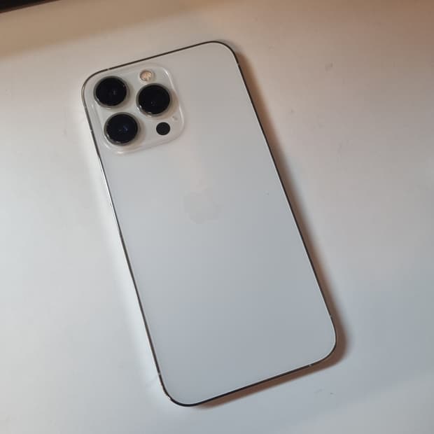 애플 아이폰13 프로 256 화이트