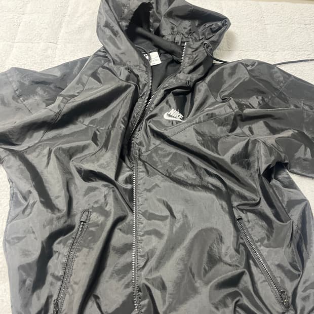 나이키 윈드러너 블랙 M