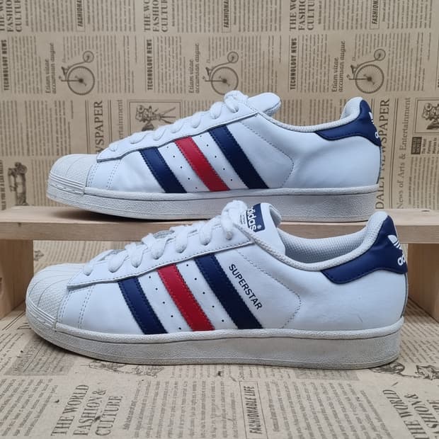 아디다스 슈퍼스타 파운데이션 흰남빨 265