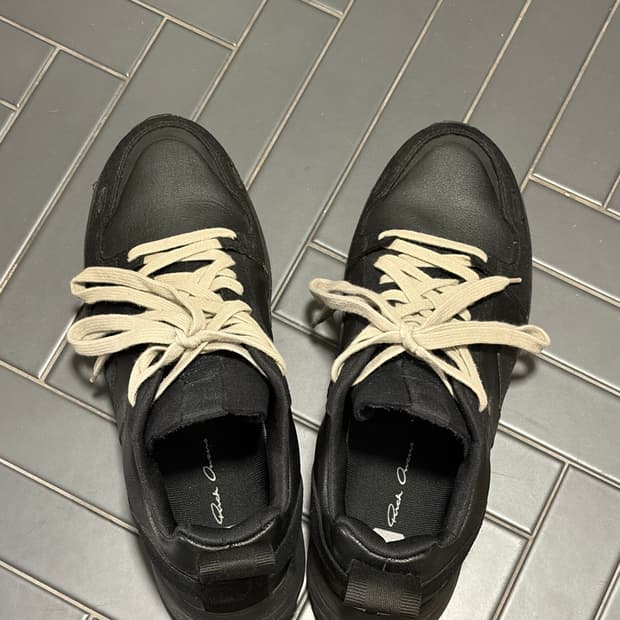 릭오웬스 베자 하이킹 스니커즈