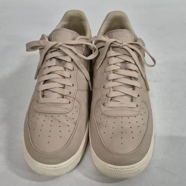 나이키 에어 포스 1 로우 (285)