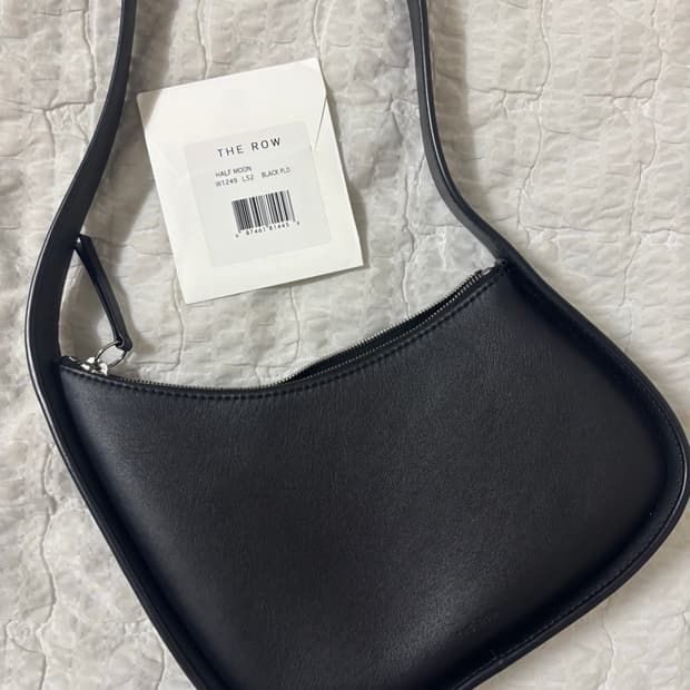 The row 더로우 하프문 하프문백 블랙