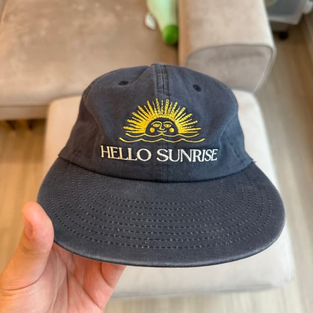 헬로 선라이즈 모자