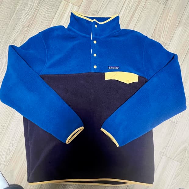 파타고니아 신칠라 스냅-T 플리스 풀유버 옵시디언