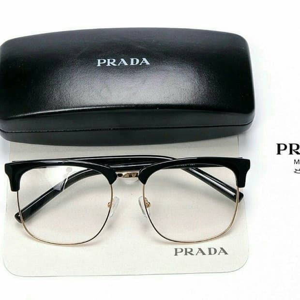 프라다 반뿔테 안경