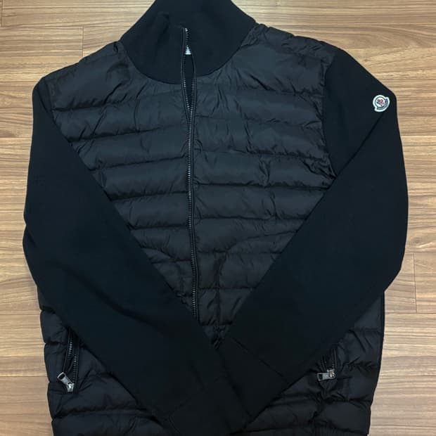 몽클레어 트리콧 XL