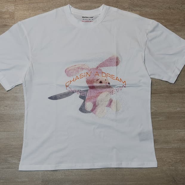 마틴로즈 24ss 반팔 chasin a dream
