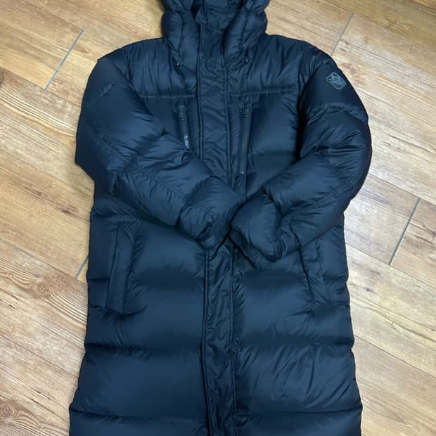 언더아머 롱패딩