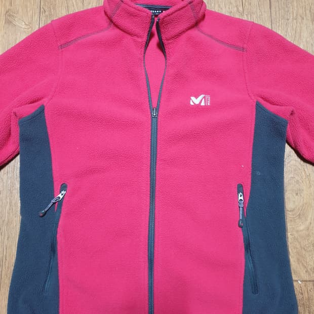 밀레 기모 후리스 집업90 사이즈입니다