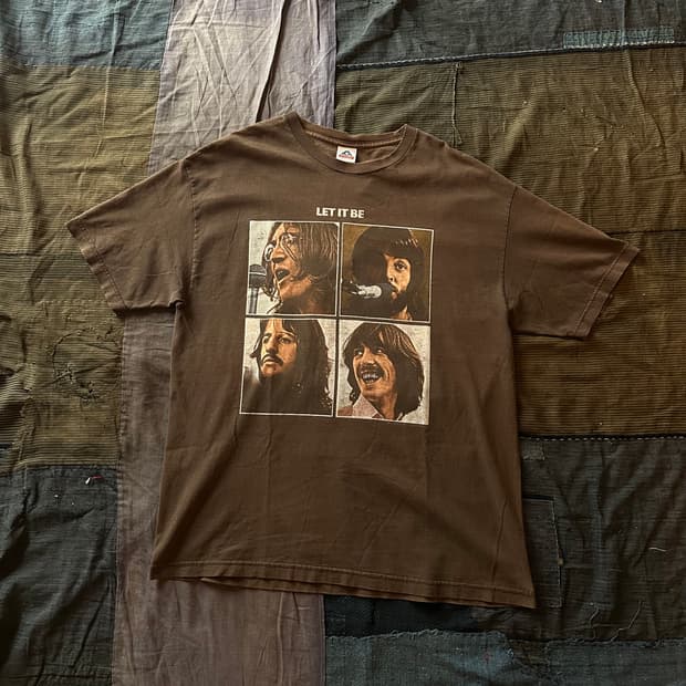 2004 The Beatles Band T Shirt