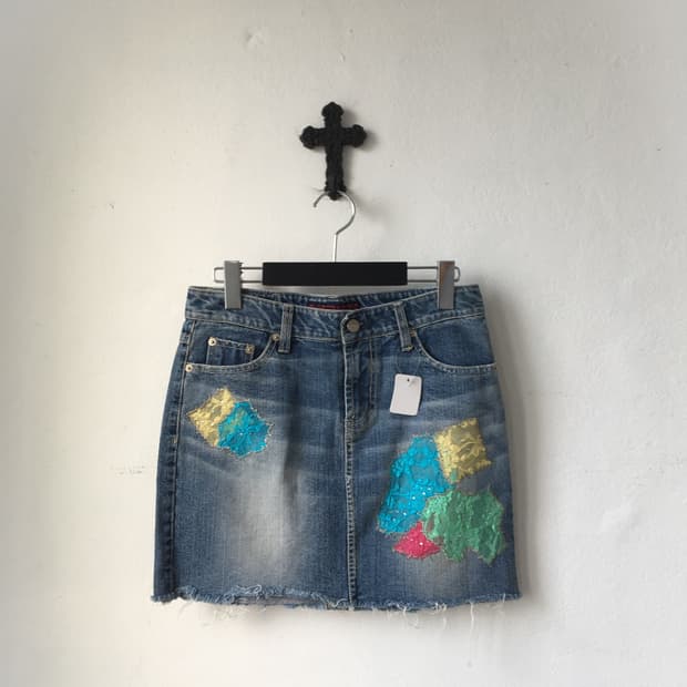 Patch point denim skirt