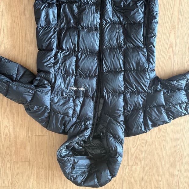 몽벨 슈페리어 패딩