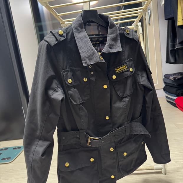 바버 인터네셔널 여성 자켓