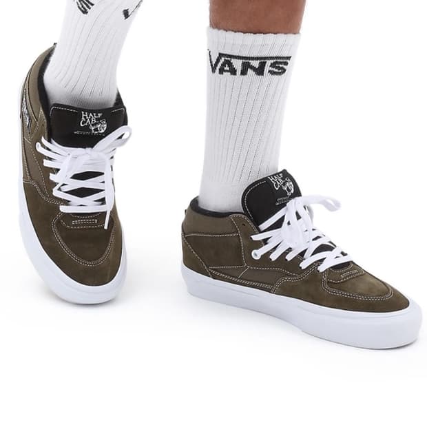 (300) 반스 스케이트 하프캡 고딕 올리브