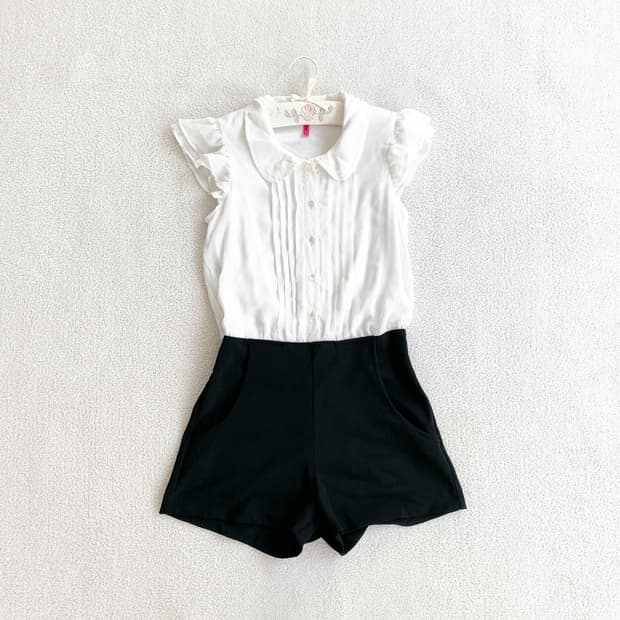 오네갸루 ♥ 쉬폰 프릴 점프슈트