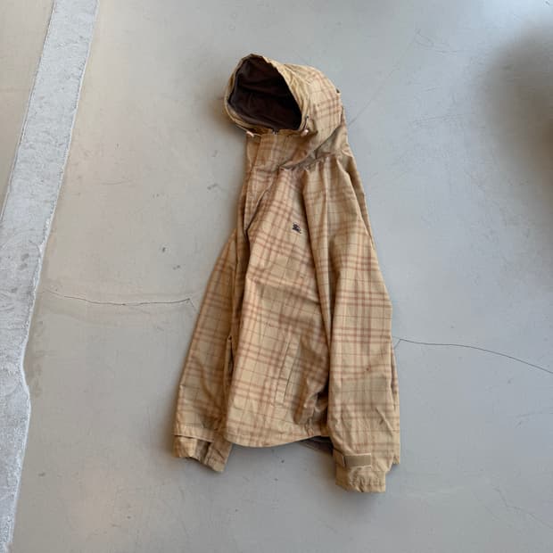 버버리 블루라벨 노바체크 자켓