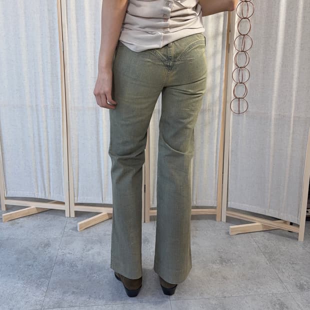 디젤 로우라이즈 부츠컷 진 (Italy)