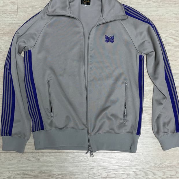 니들스 트랙 자켓 s