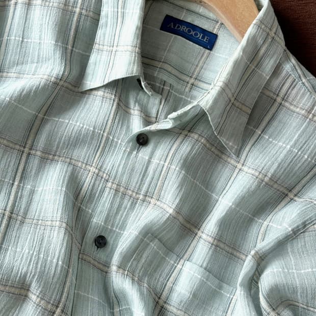 Light linen poly design sheer shirt