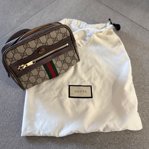 구찌 오피디아 수프림 벨트백 