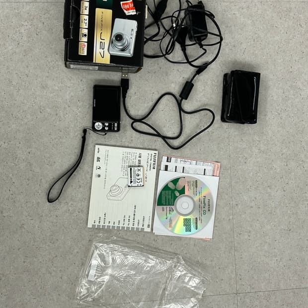 후지필름 파인픽스 j27