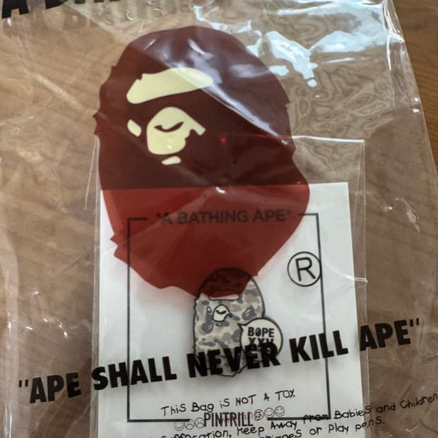 베이프 뱃지 판매