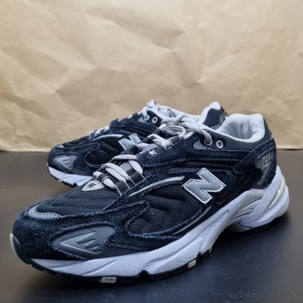 뉴발란스 725 운동화245 