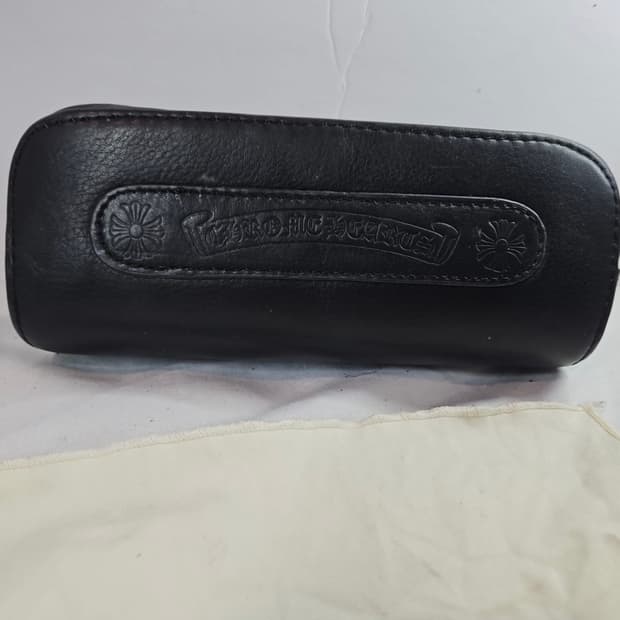 크롬하츠 가죽 안경케이스