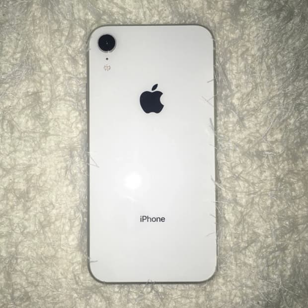 아이폰 XR 화이트 64GB