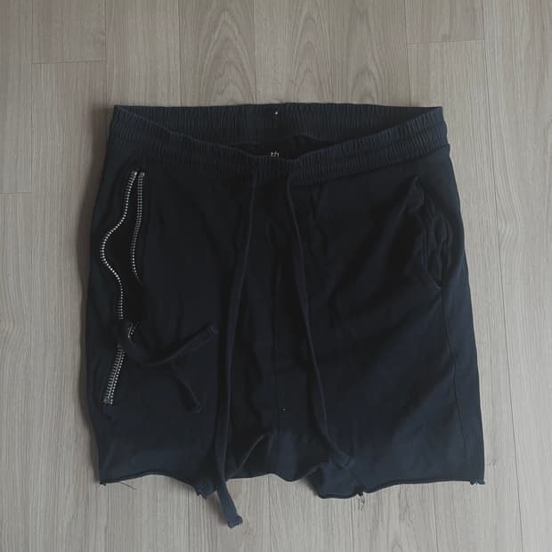 thom krom 톰 크롬 하프팬츠