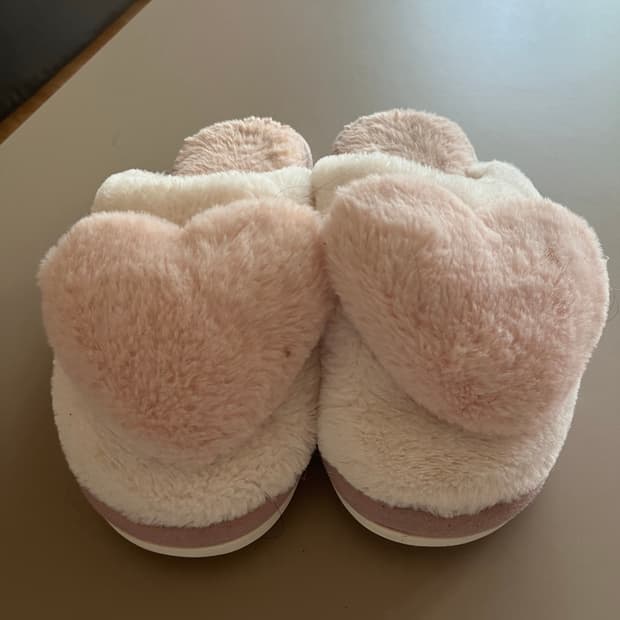 하트 털 슬리퍼