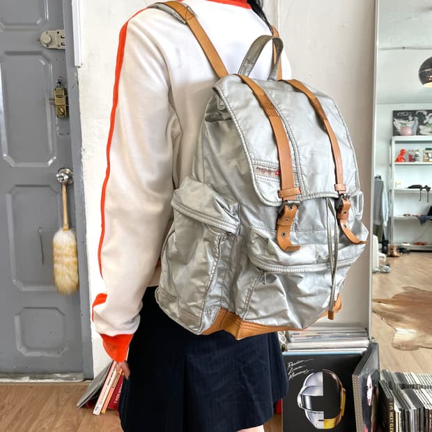 디젤 레더 스트랩 백팩