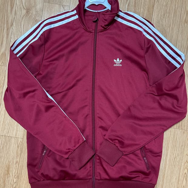 아디다스 버건디 트랙탑 XL