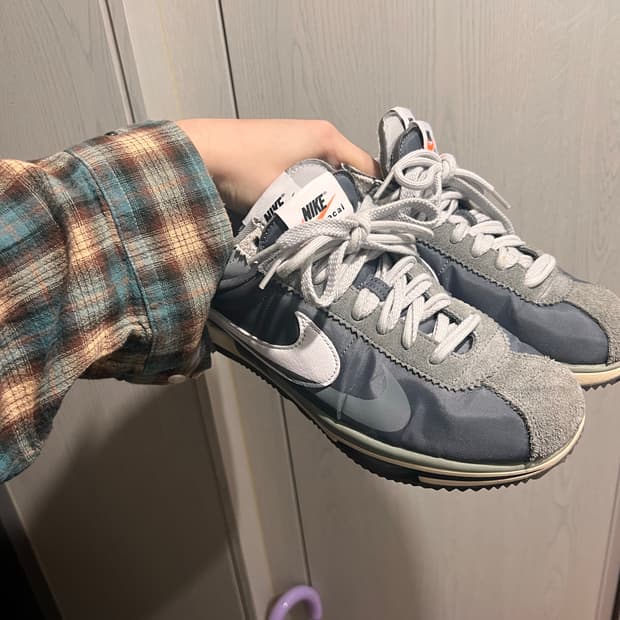 사카이 코르테즈 그레이 275