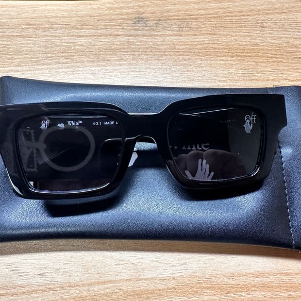 오프화이트 버질 아블로 선글라스 블랙