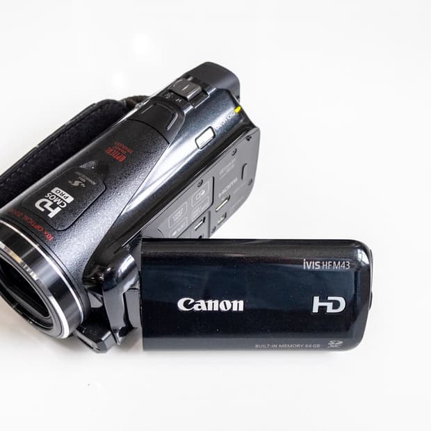 Canon Ivis HF M43 / 빈티지 디지털 캠코더