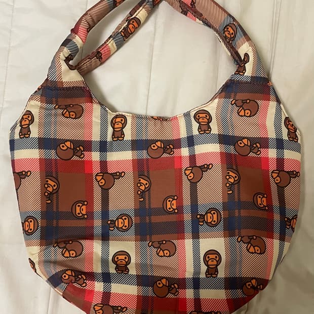 베이프 체크 빈티지 토트백