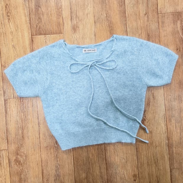 리치몬드(RICHMOND) 리본니트 55-66 새상품