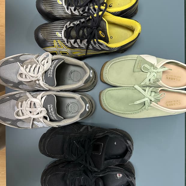 아식스 키코 레비트랙, 뉴발란스993, 990V4, 클락스 