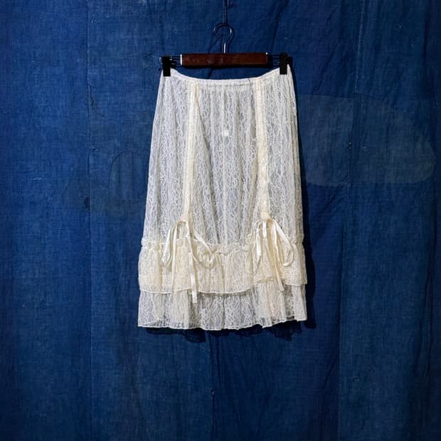 24-26inch ) JPN Layered Lace Skirt