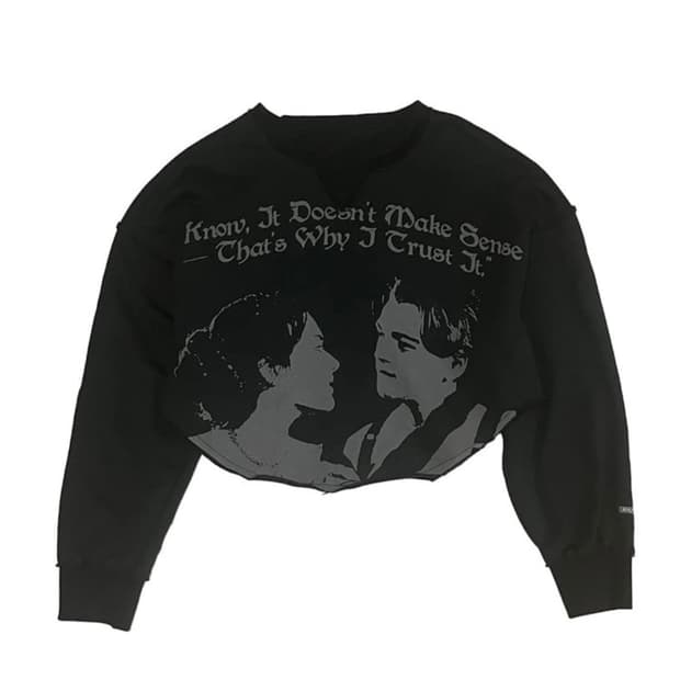 스컬프터 SCULPTOR 타이타닉 크롭 맨투맨 블랙